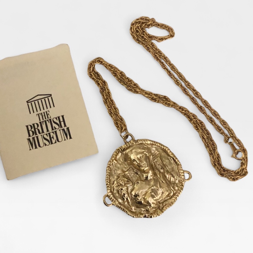 British Museum Aphrodite Pendant Necklace